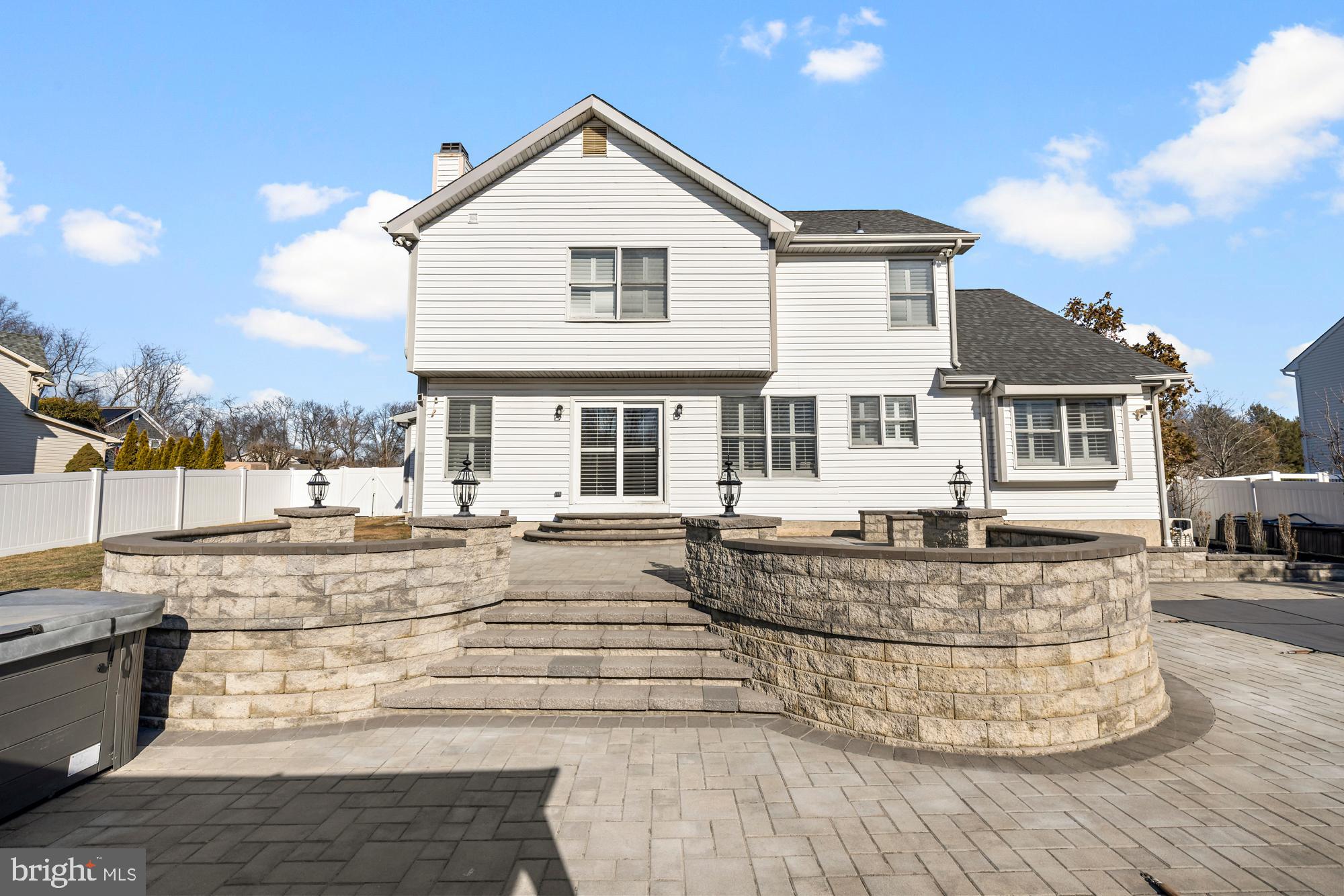 14 Stretch Dr