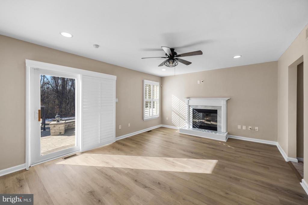 14 Stretch Dr