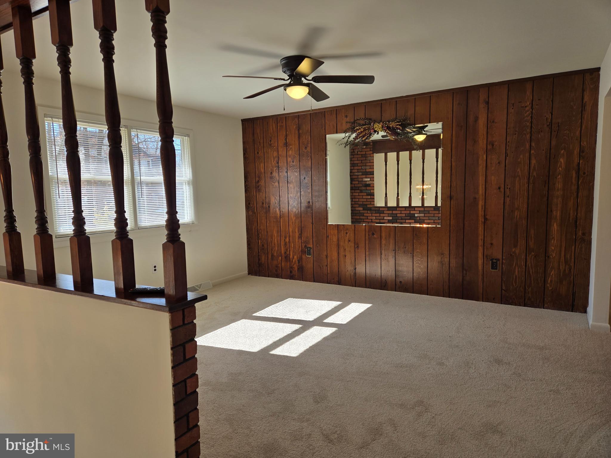 8 SANDY DRIVE