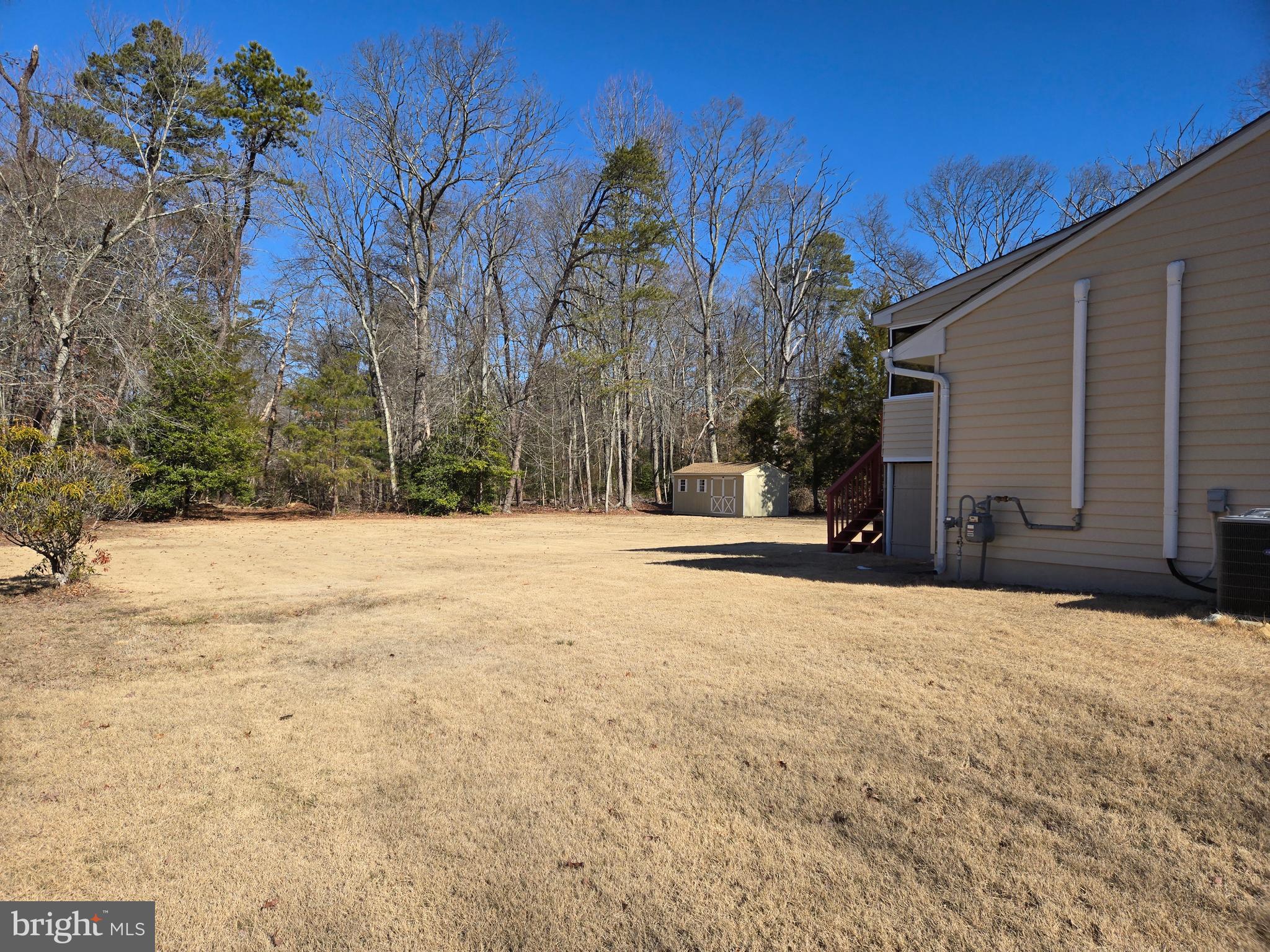 8 SANDY DRIVE
