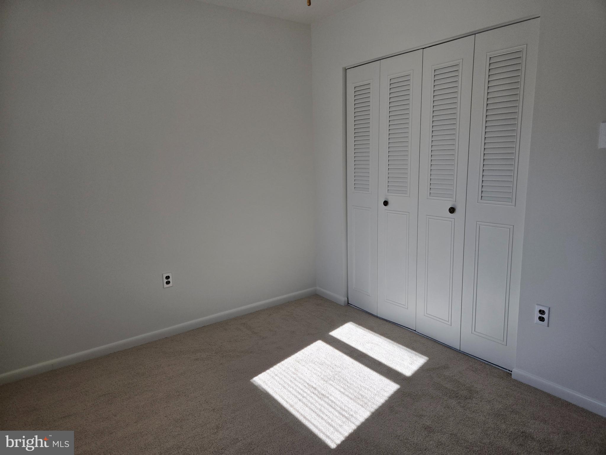 8 SANDY DRIVE