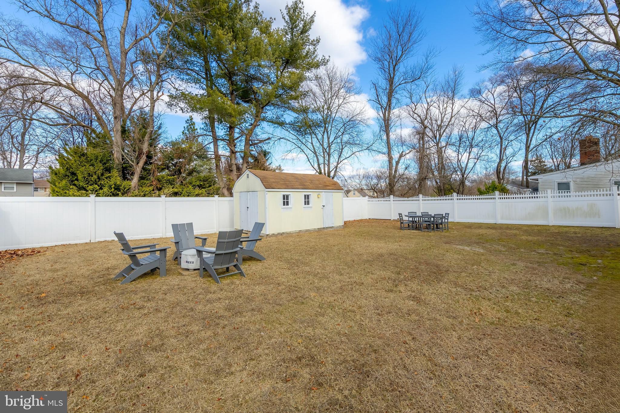 323 Lasalle Ave