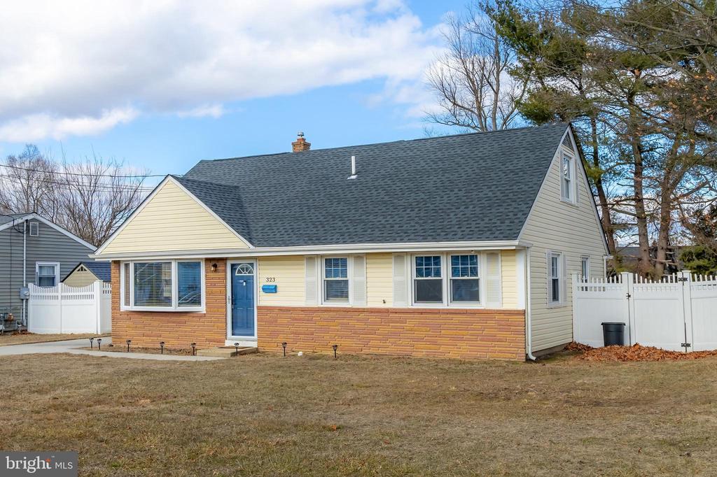 323 Lasalle Ave