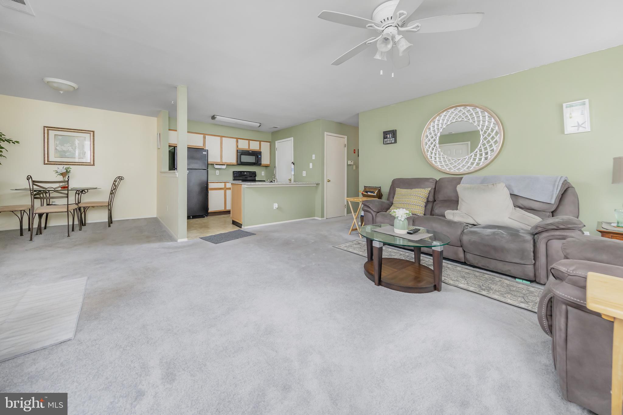 341 Coventry Ct