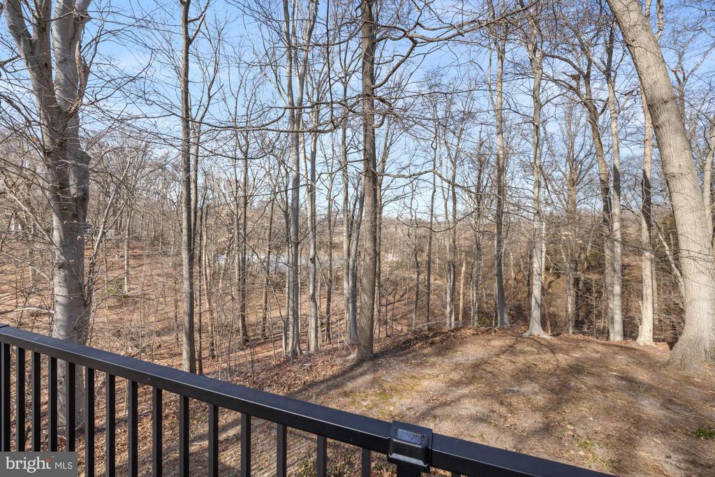 512 Breakneck Rd