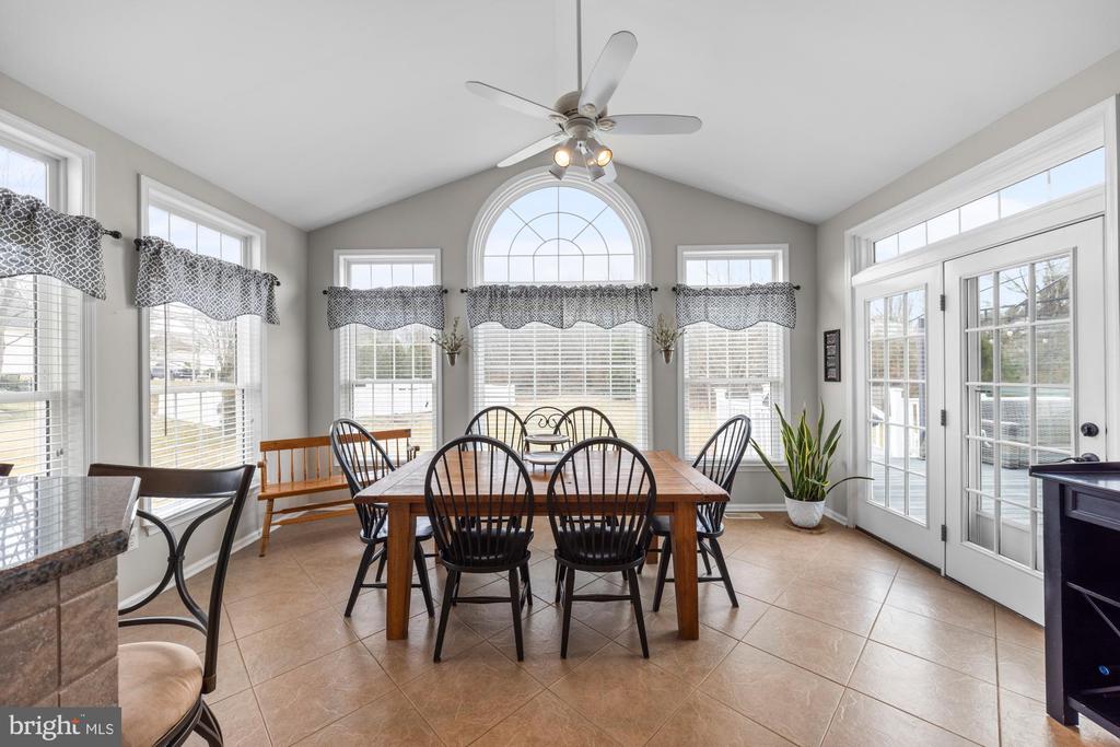 205 Shetland Ct