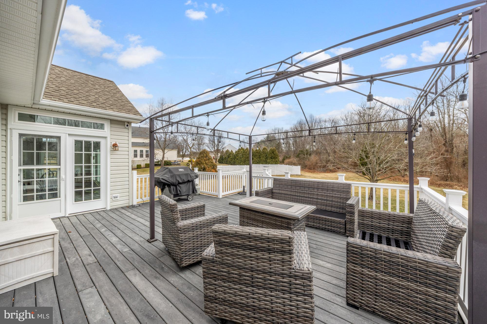 205 Shetland Ct