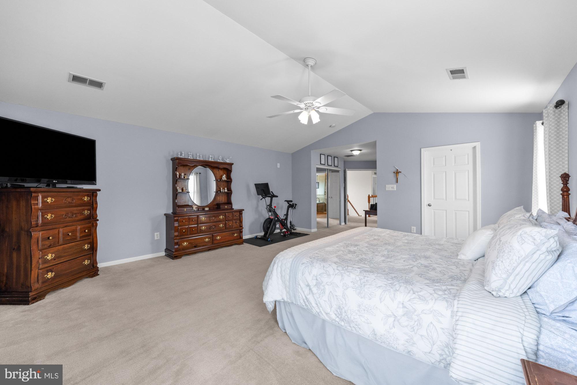 205 Shetland Ct