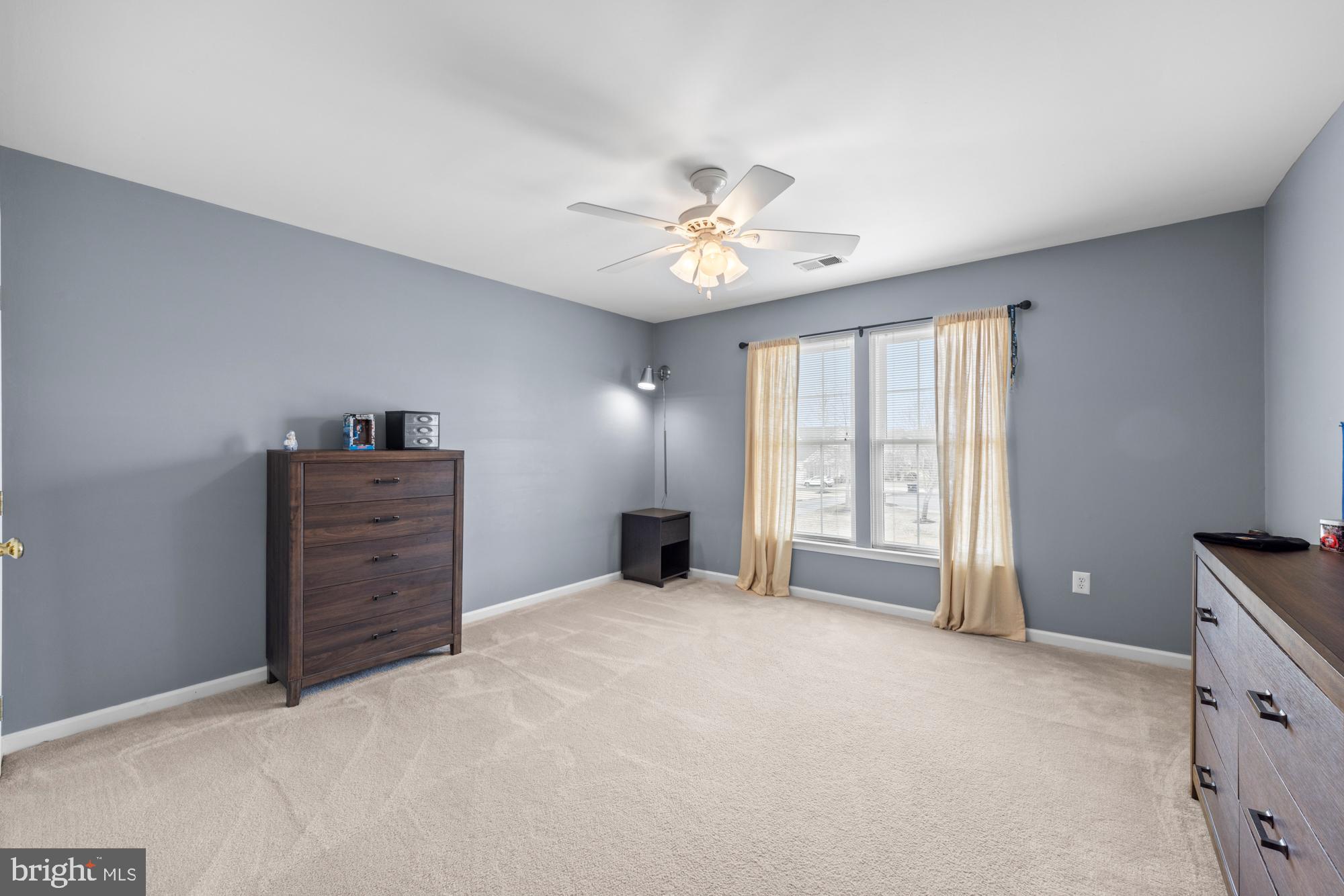 205 Shetland Ct