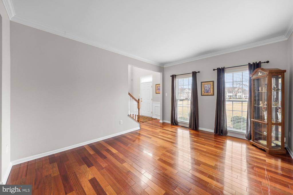 205 Shetland Ct