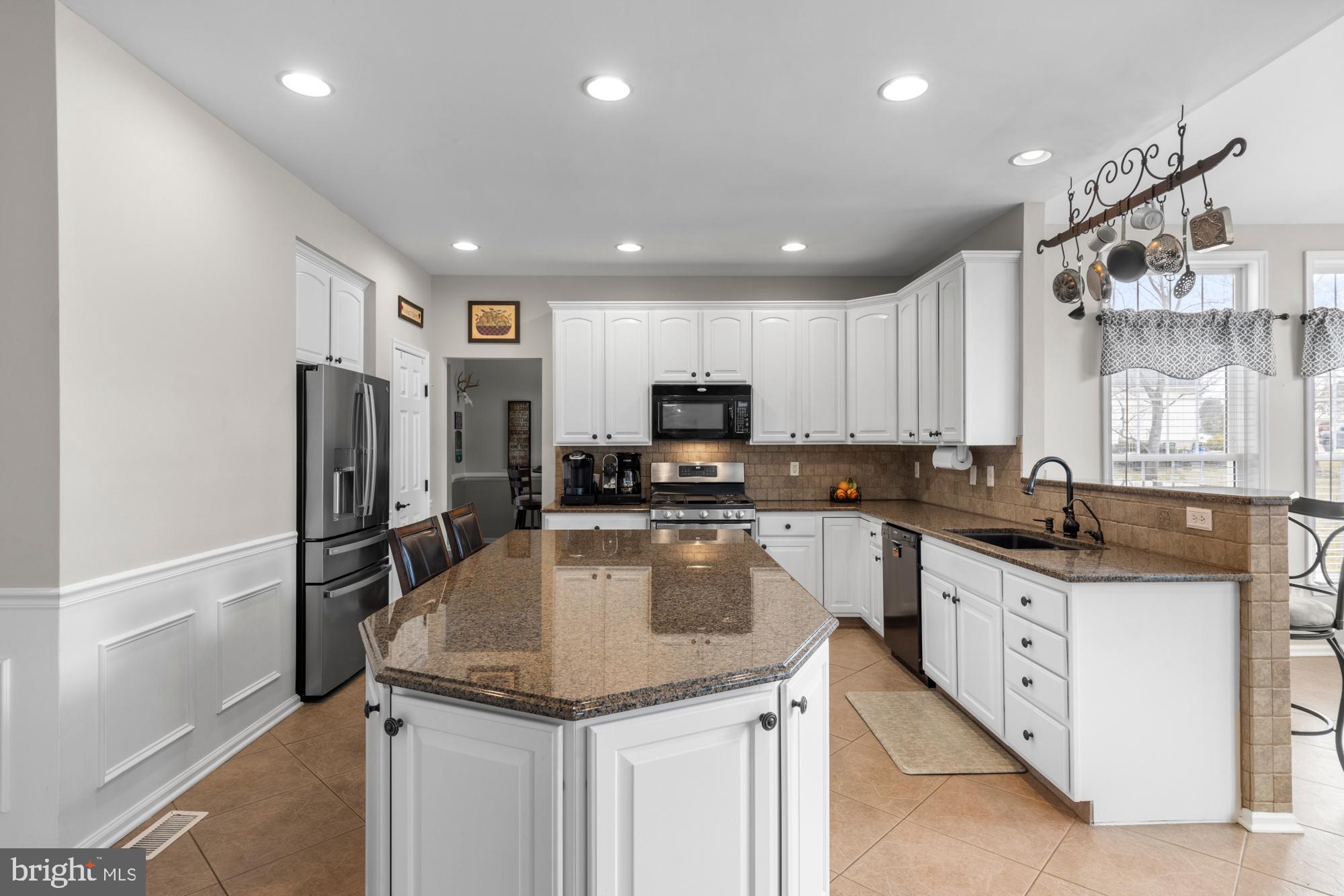 205 Shetland Ct