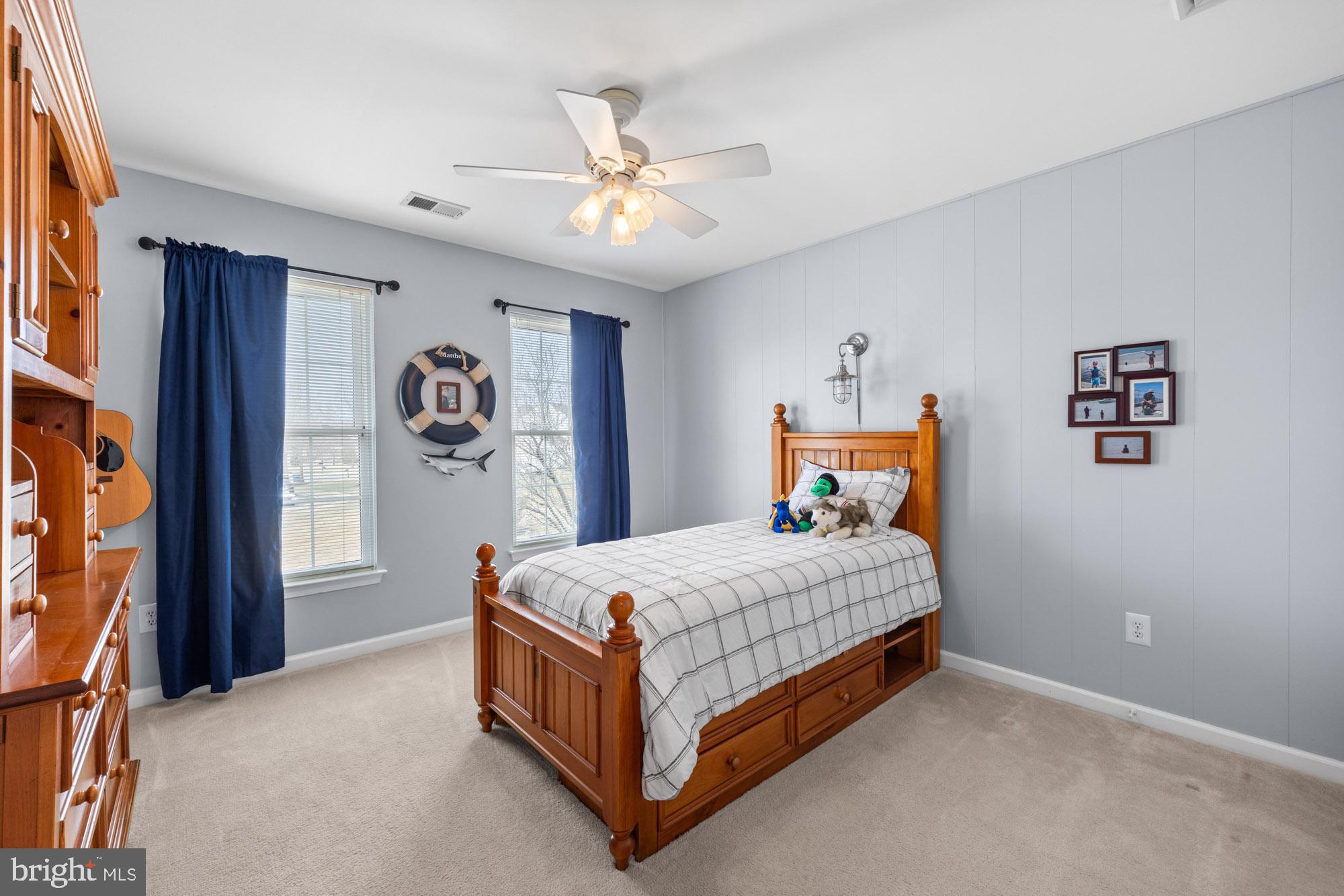 205 Shetland Ct