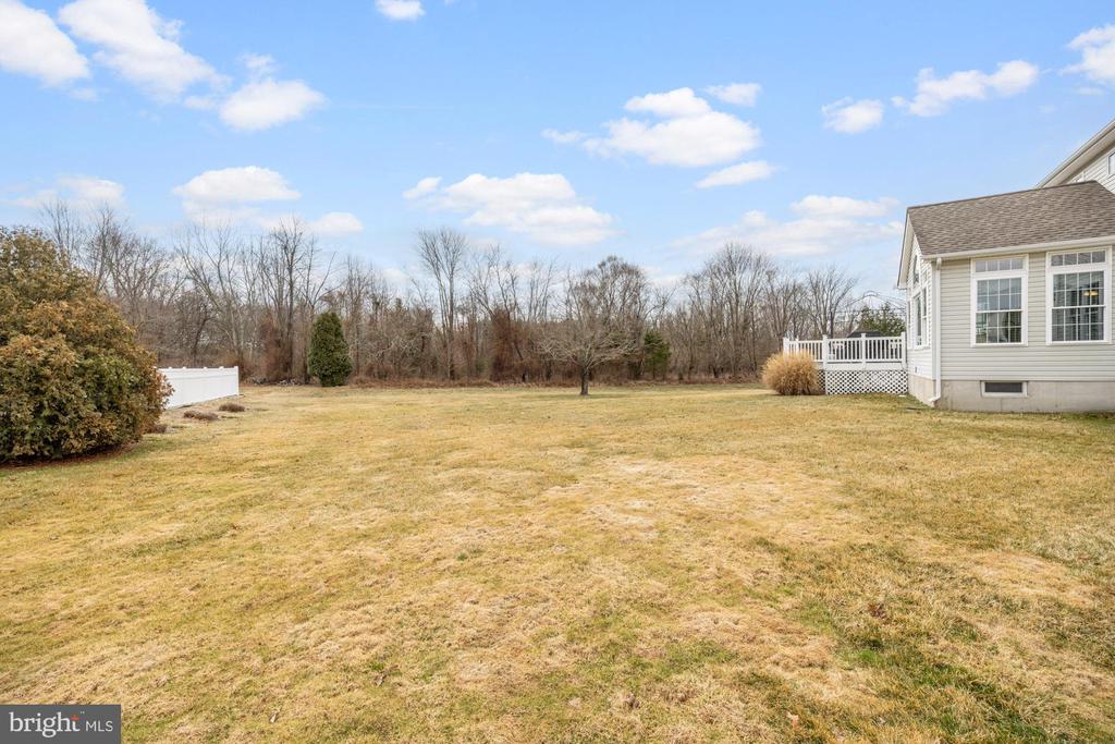 205 Shetland Ct
