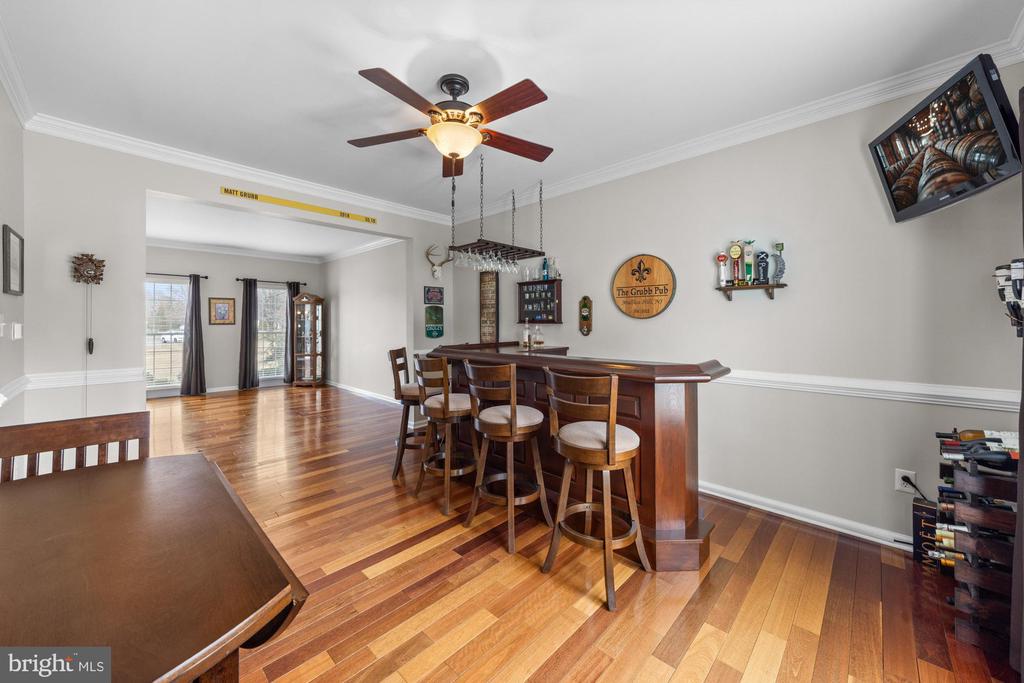205 Shetland Ct