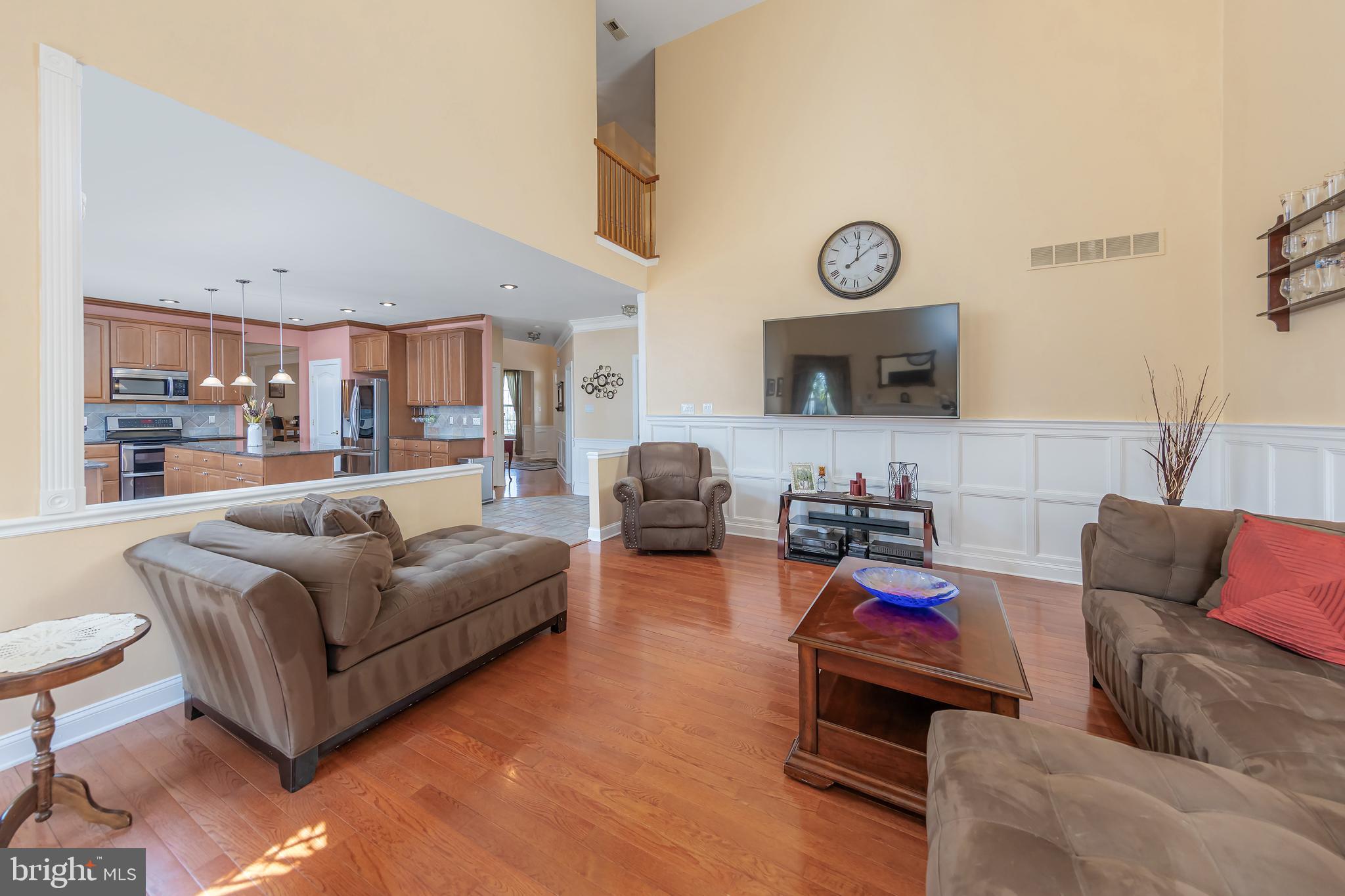 612 Bainbridge Dr