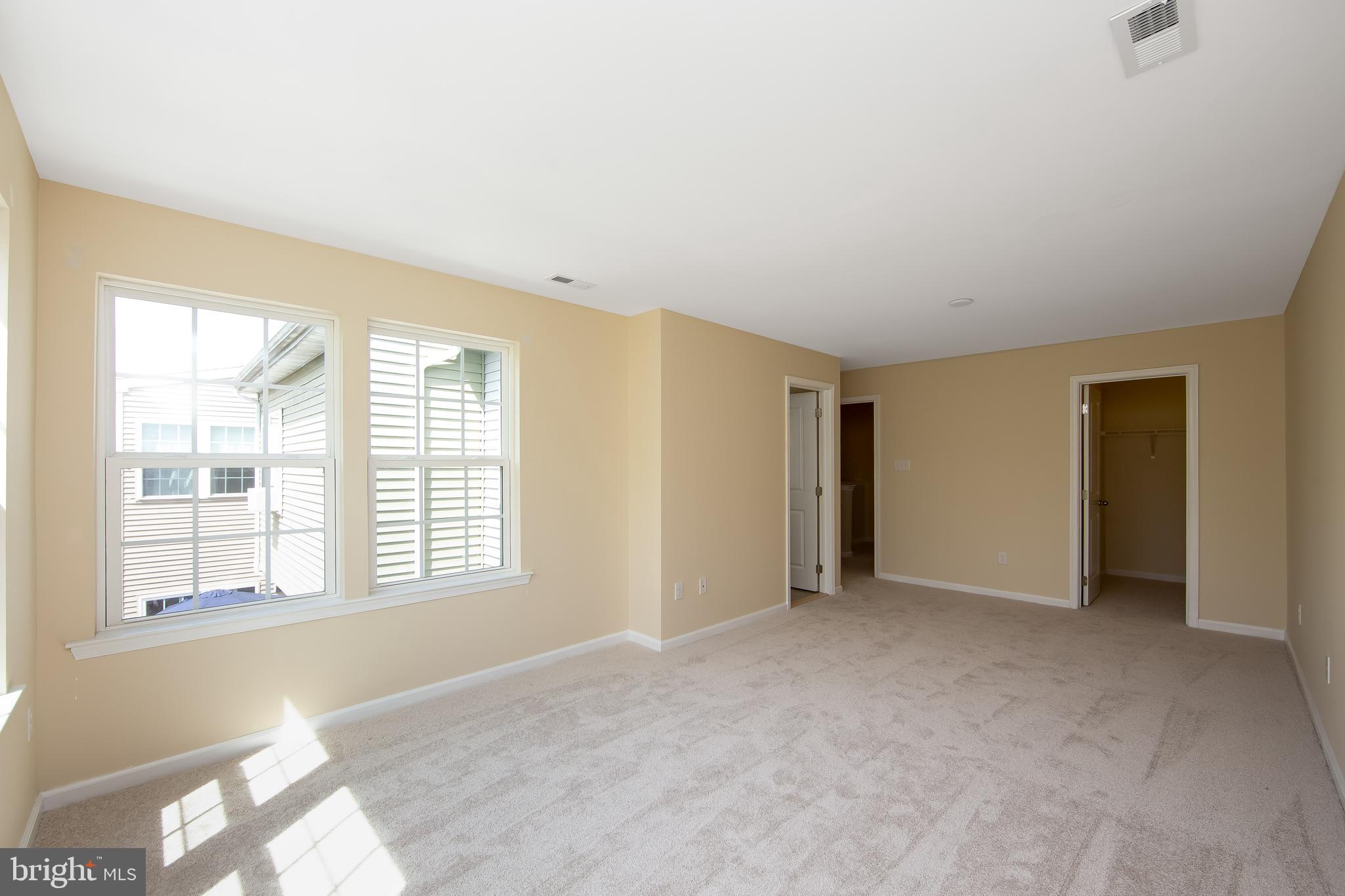 421 DOGWOOD DR