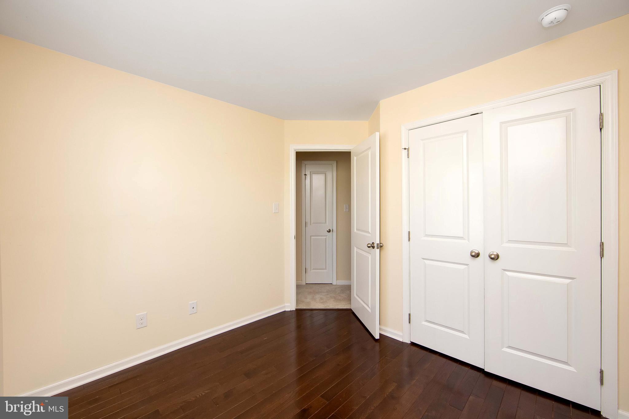 421 DOGWOOD DR
