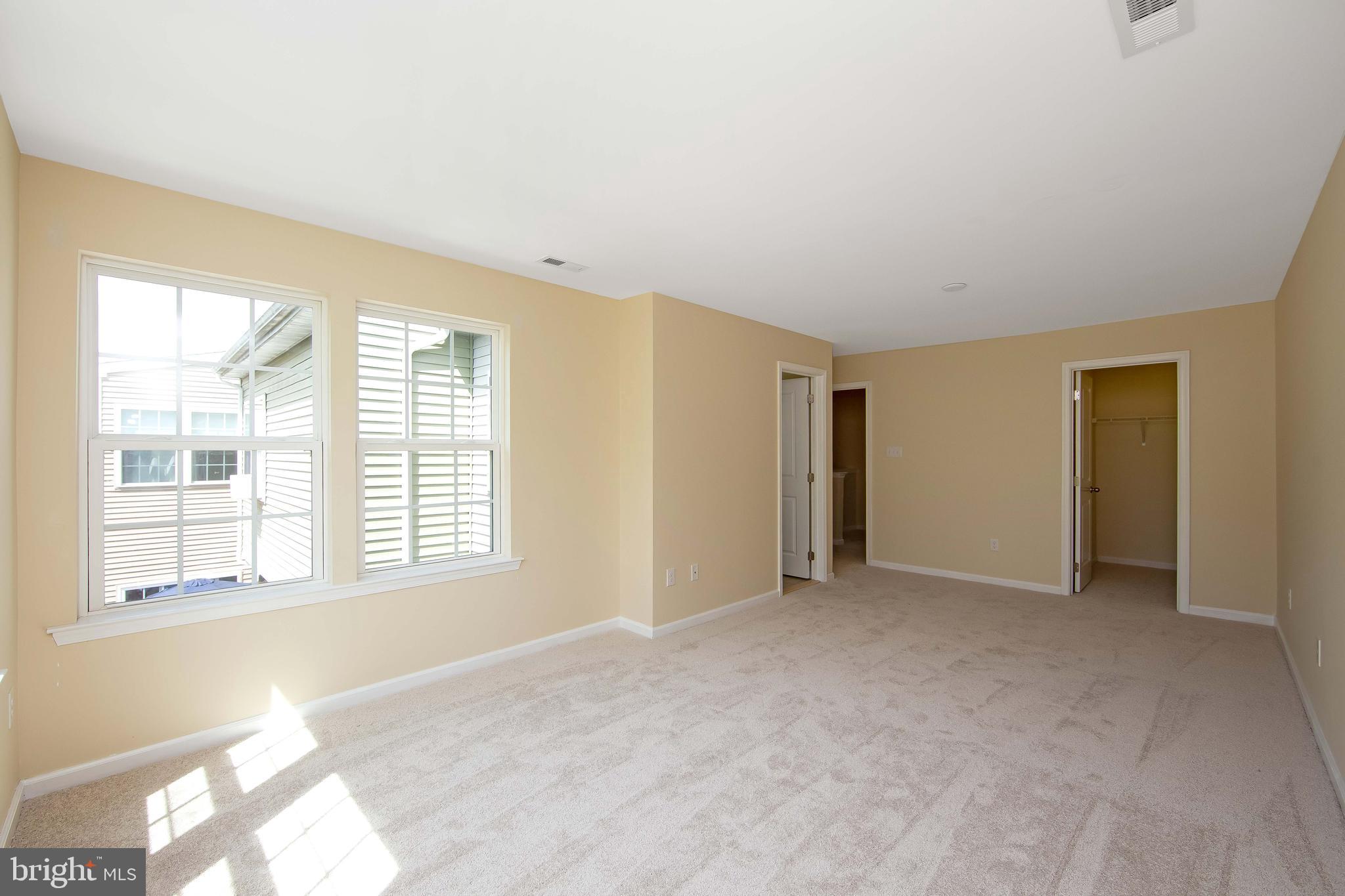 421 DOGWOOD DR