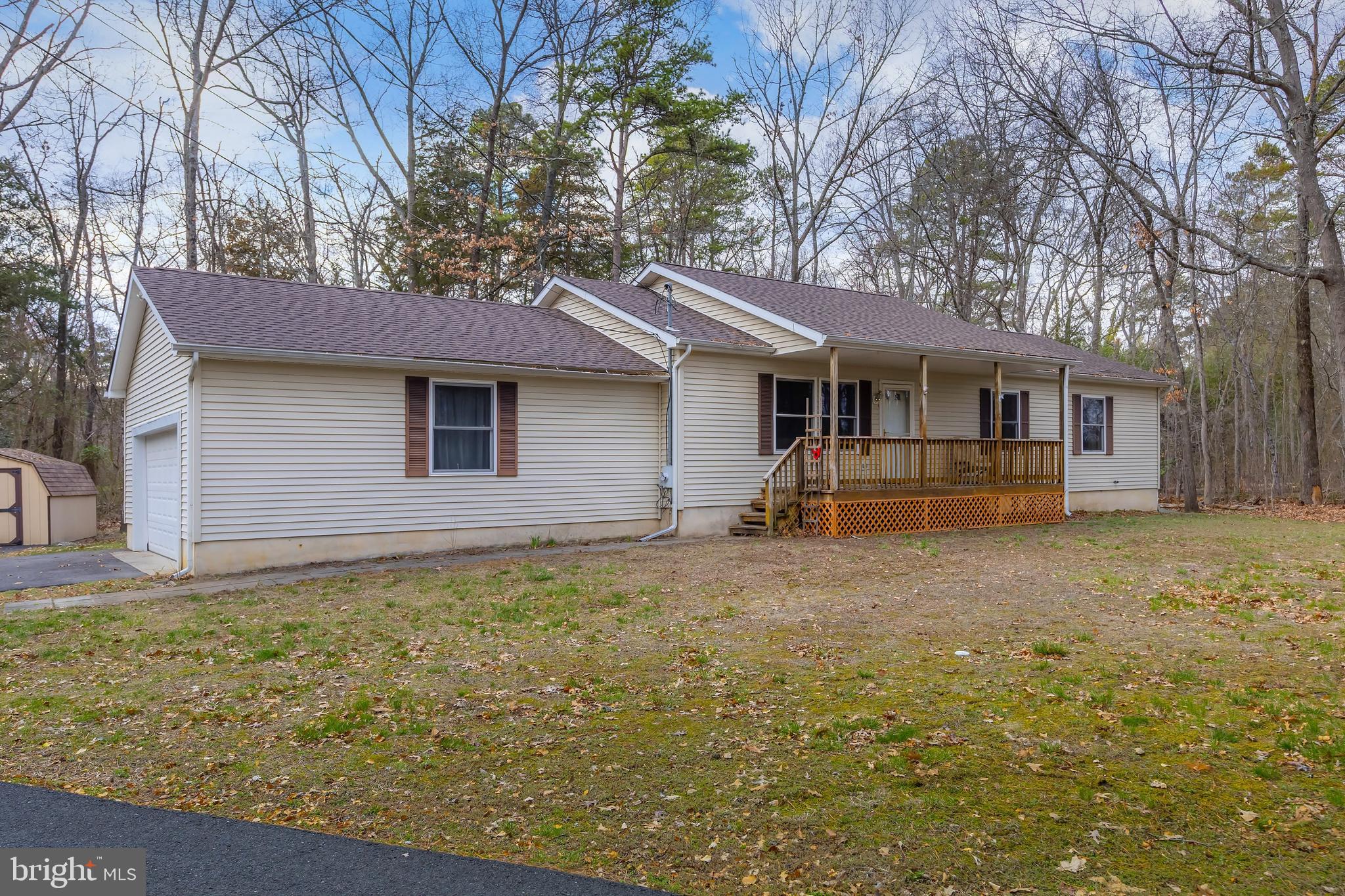 600 Holly Dr