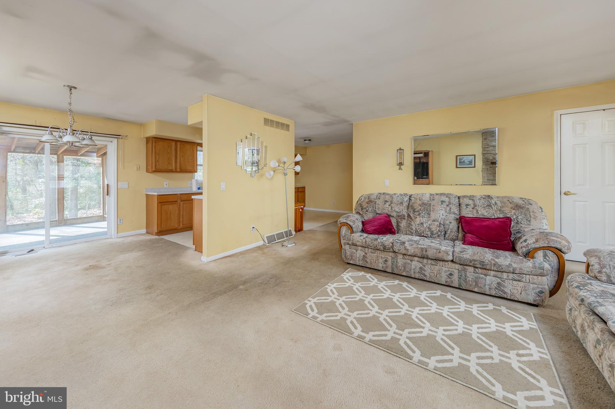 600 Holly Dr