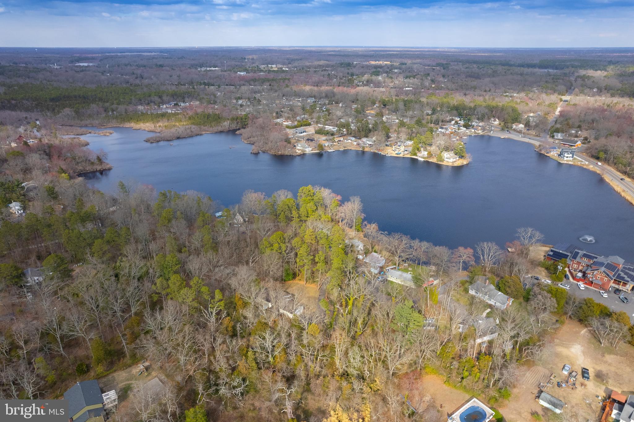 600 Holly Dr