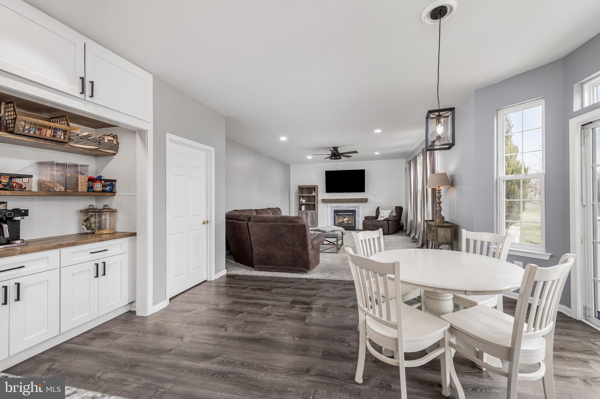 298 Katie Ct