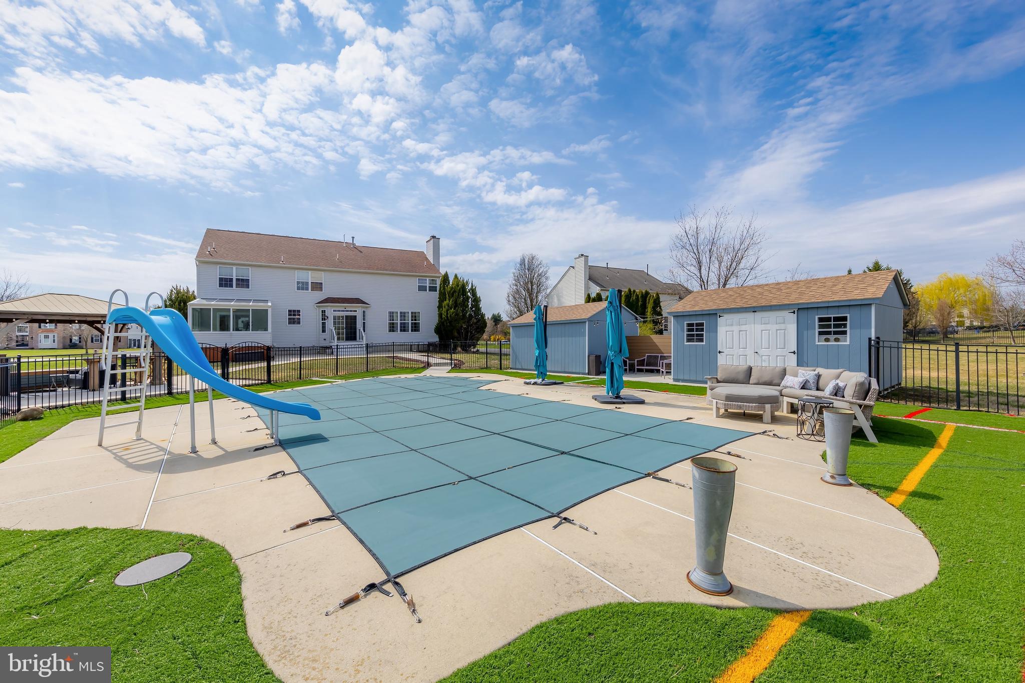 298 Katie Ct