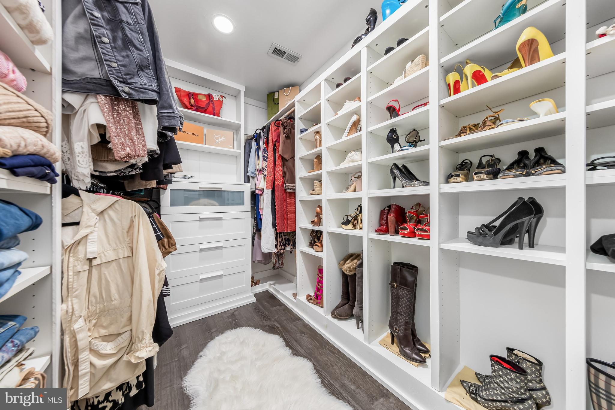 298 Katie Ct