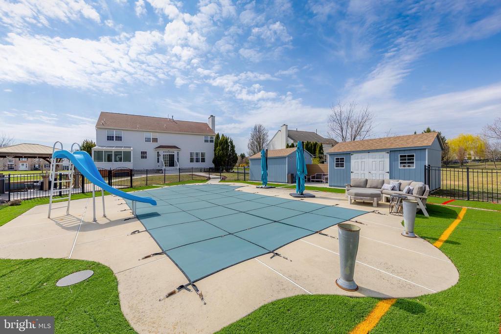 298 Katie Ct