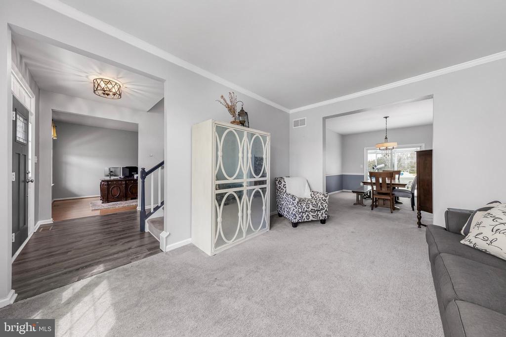 298 Katie Ct