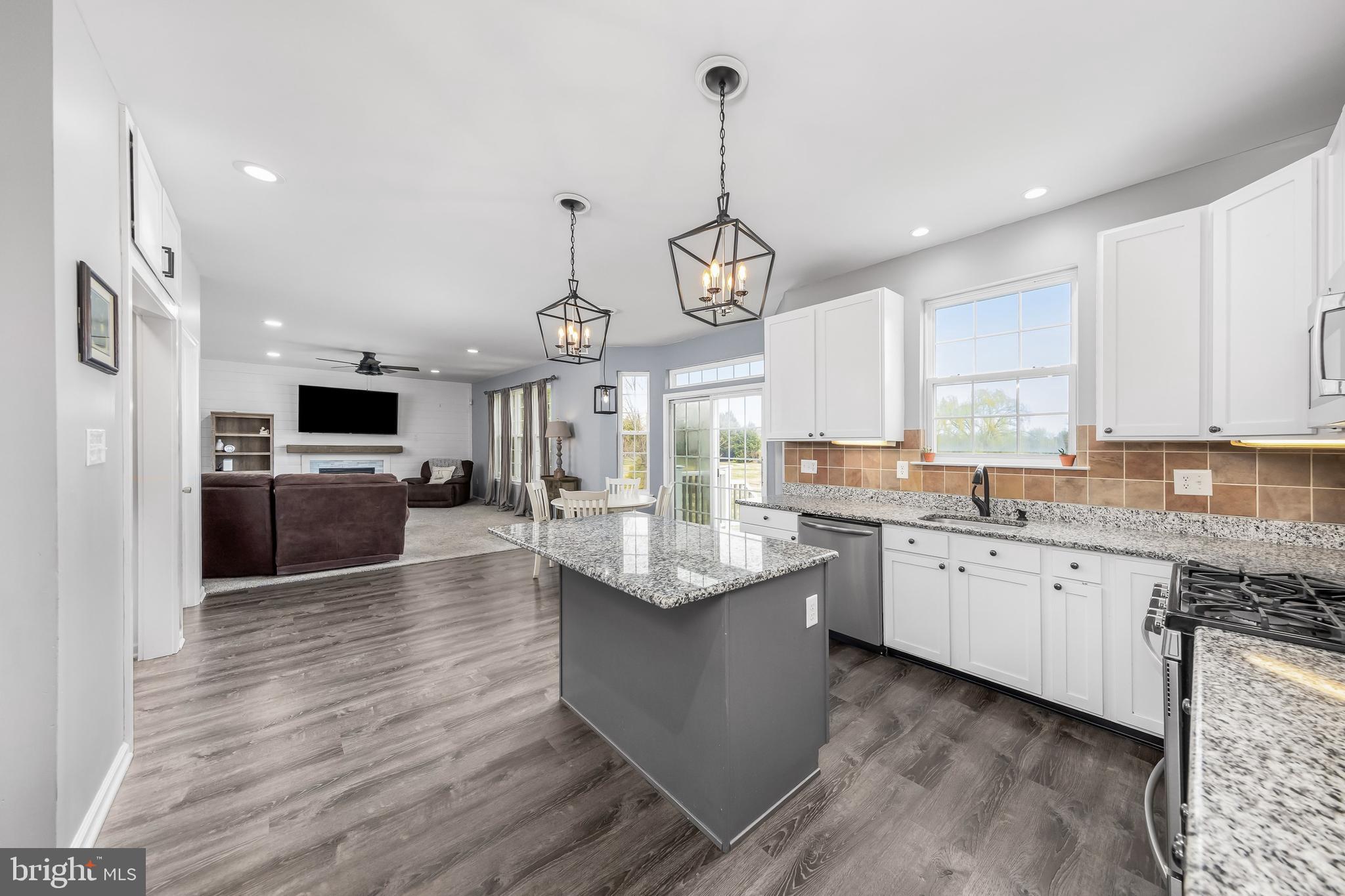 298 Katie Ct