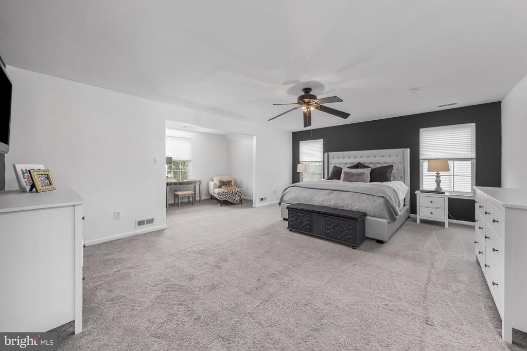 298 Katie Ct