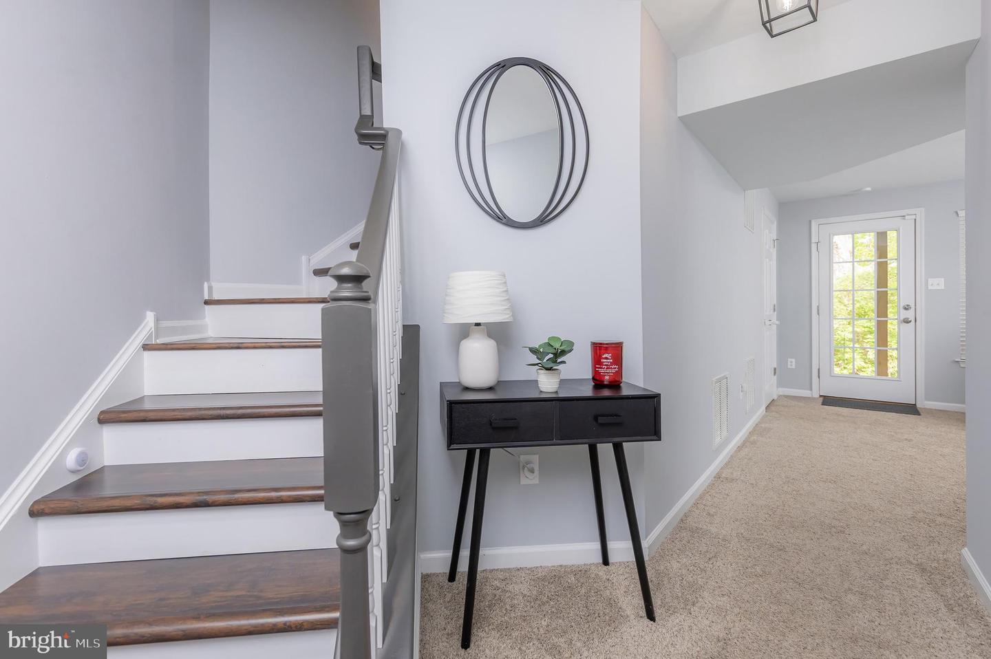 631 Sweetgum Ln