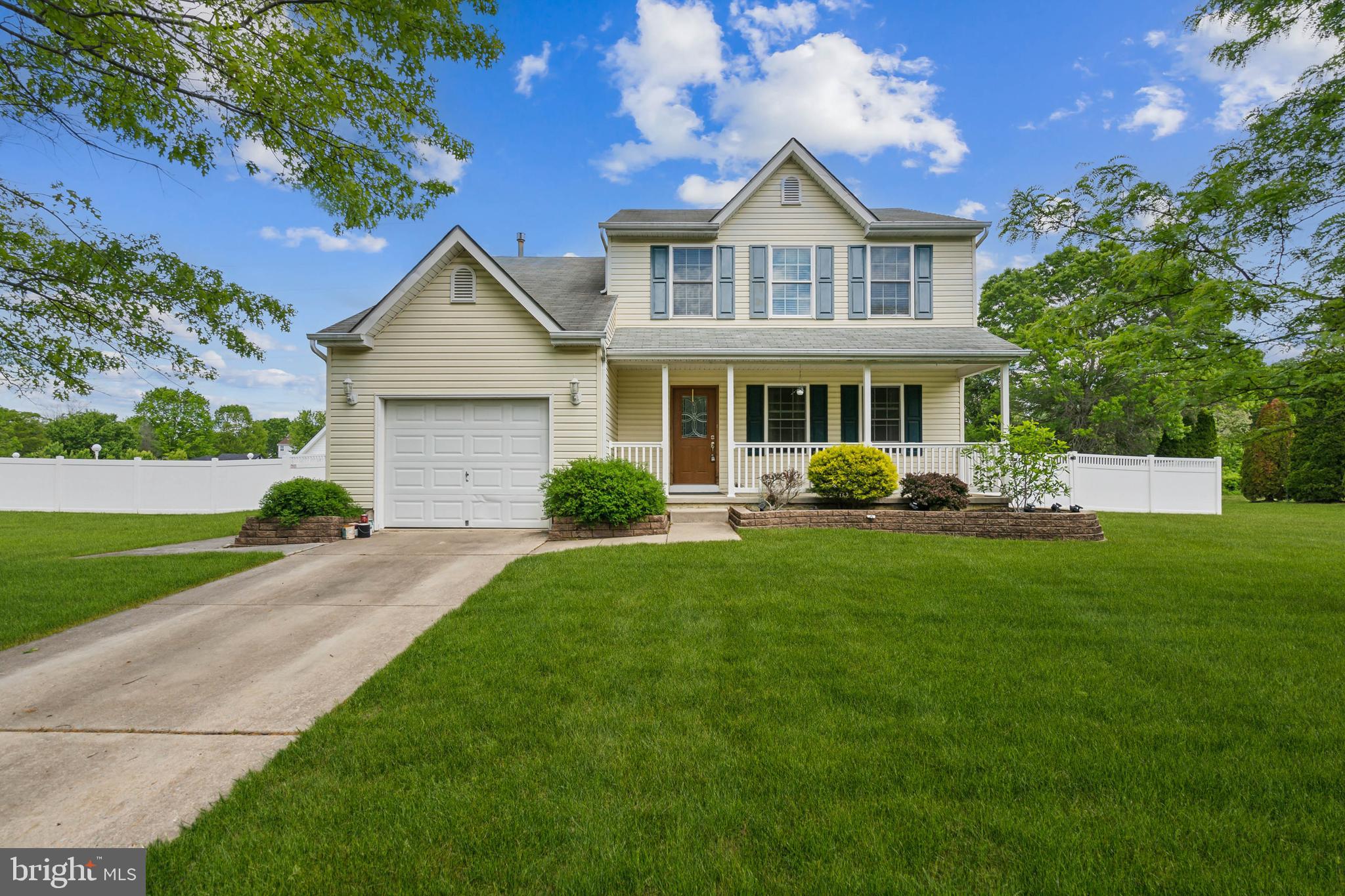 9 POPLAR COURT