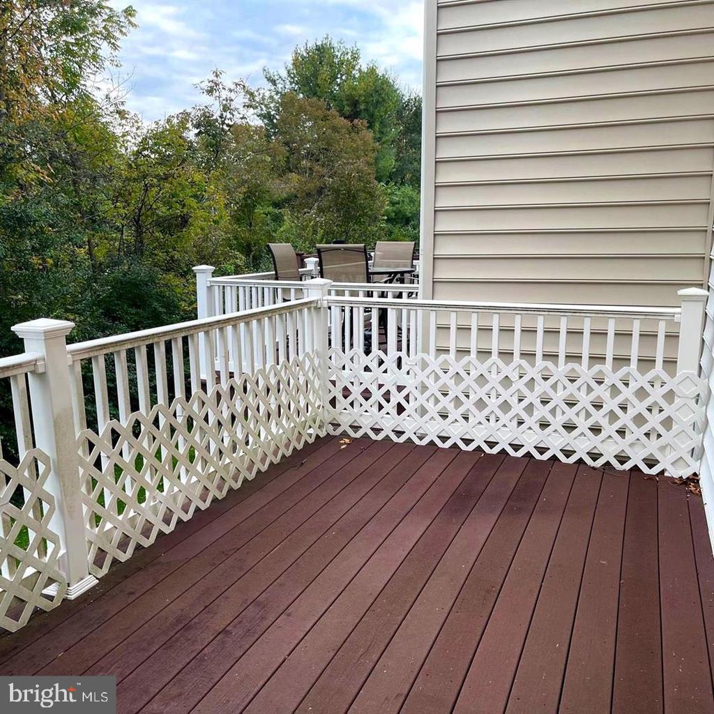 129 WINTERBERRY WAY