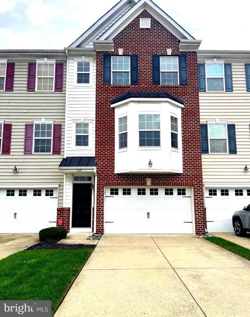 129 WINTERBERRY WAY