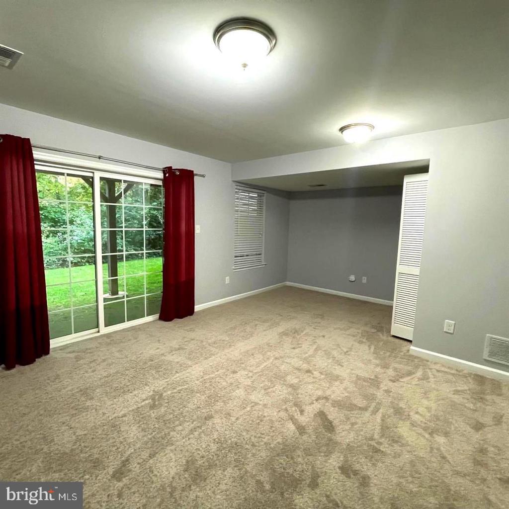 129 WINTERBERRY WAY