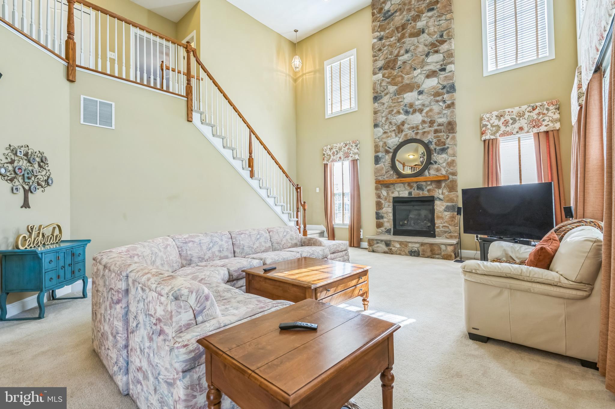 844 DERIUS DRIVE
