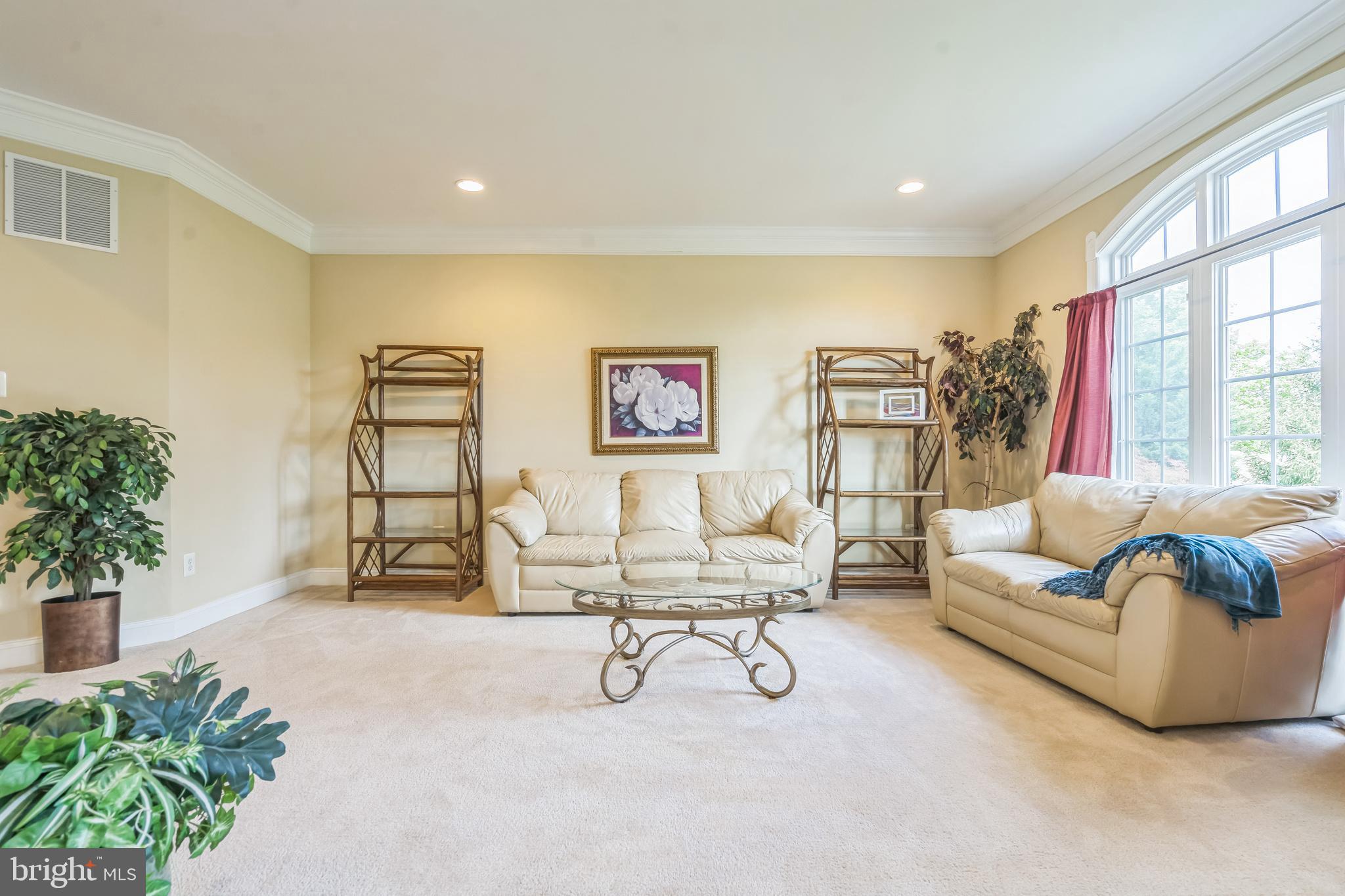 844 DERIUS DRIVE