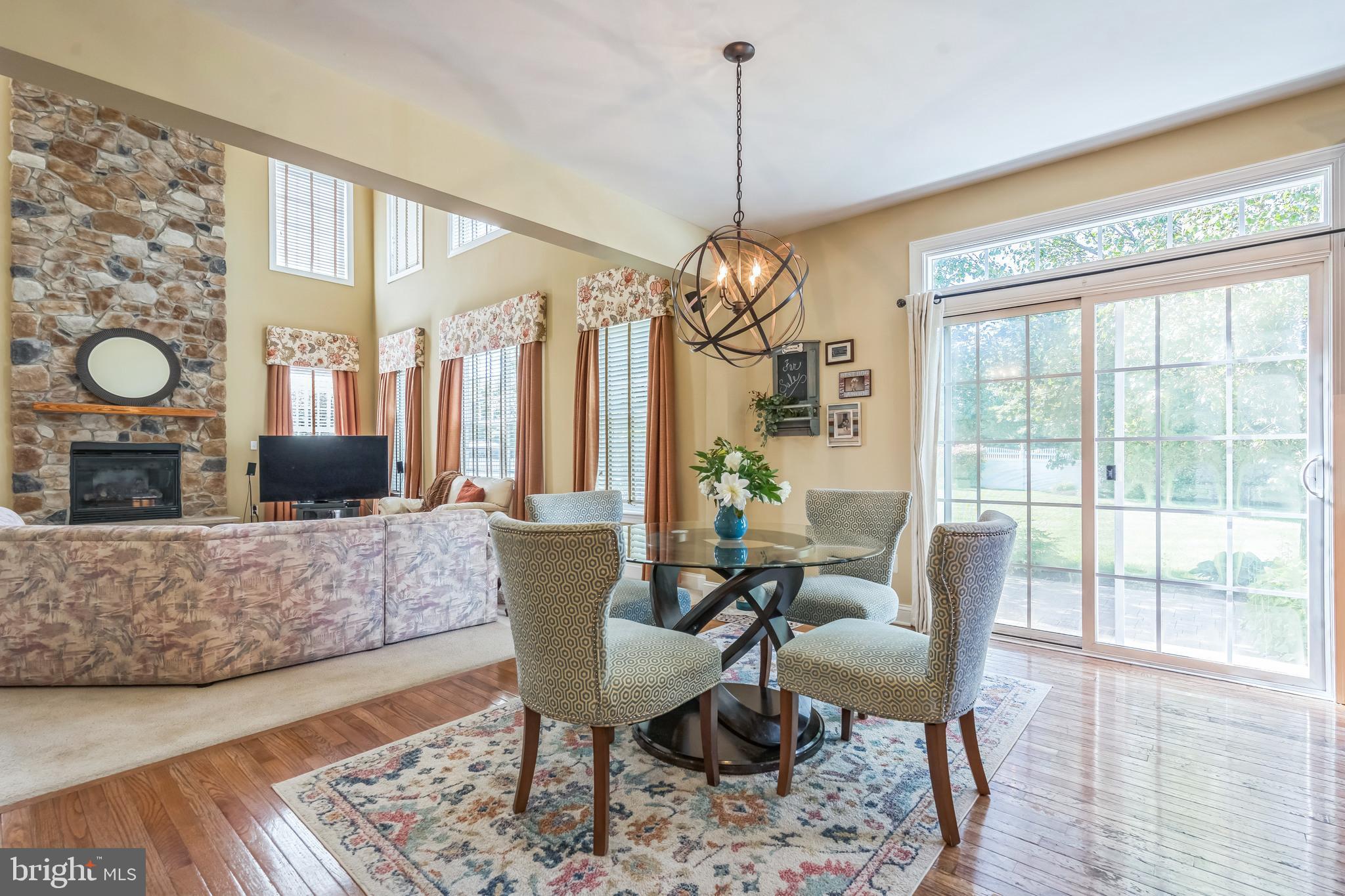 844 DERIUS DRIVE