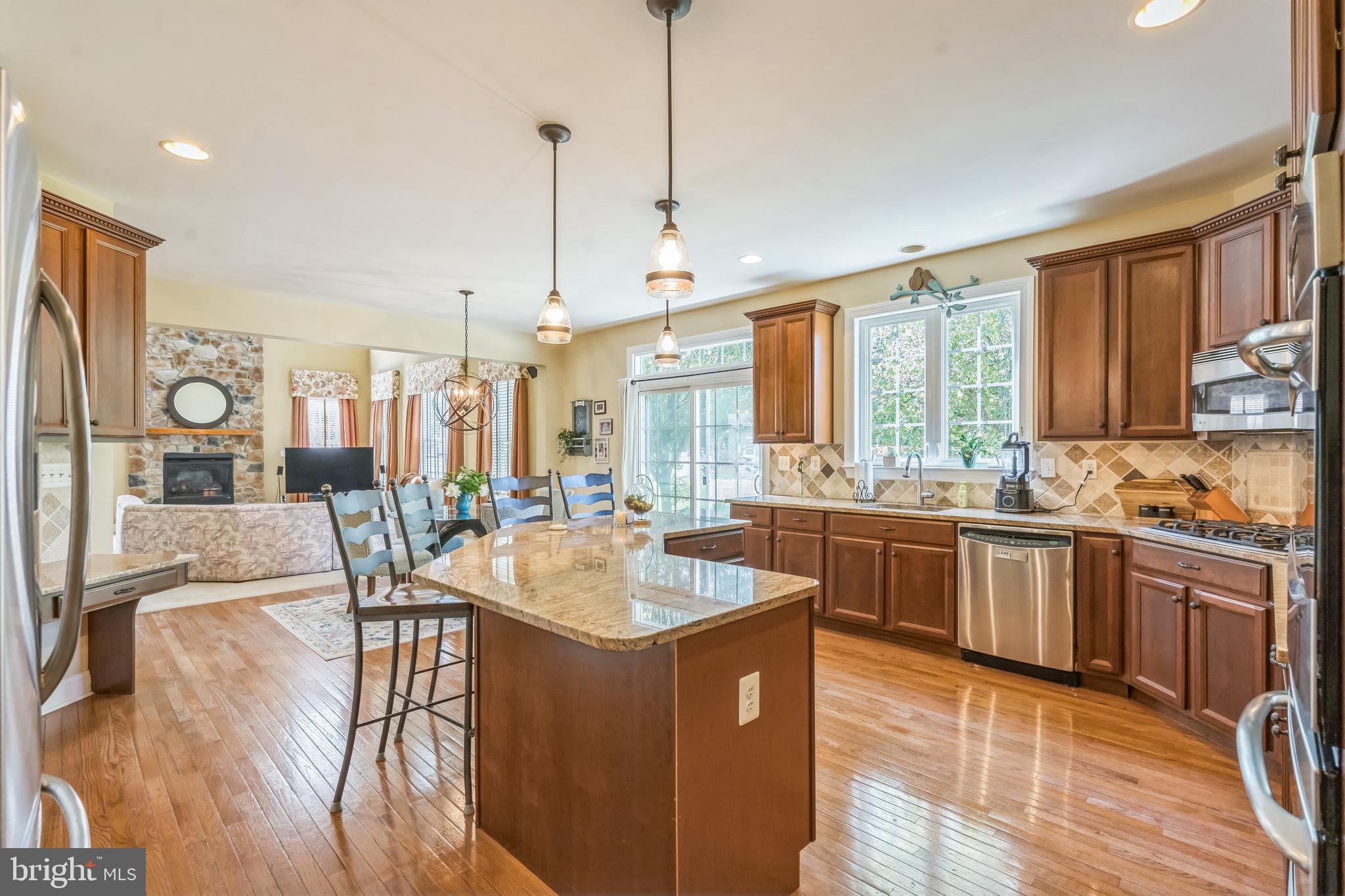 844 DERIUS DRIVE