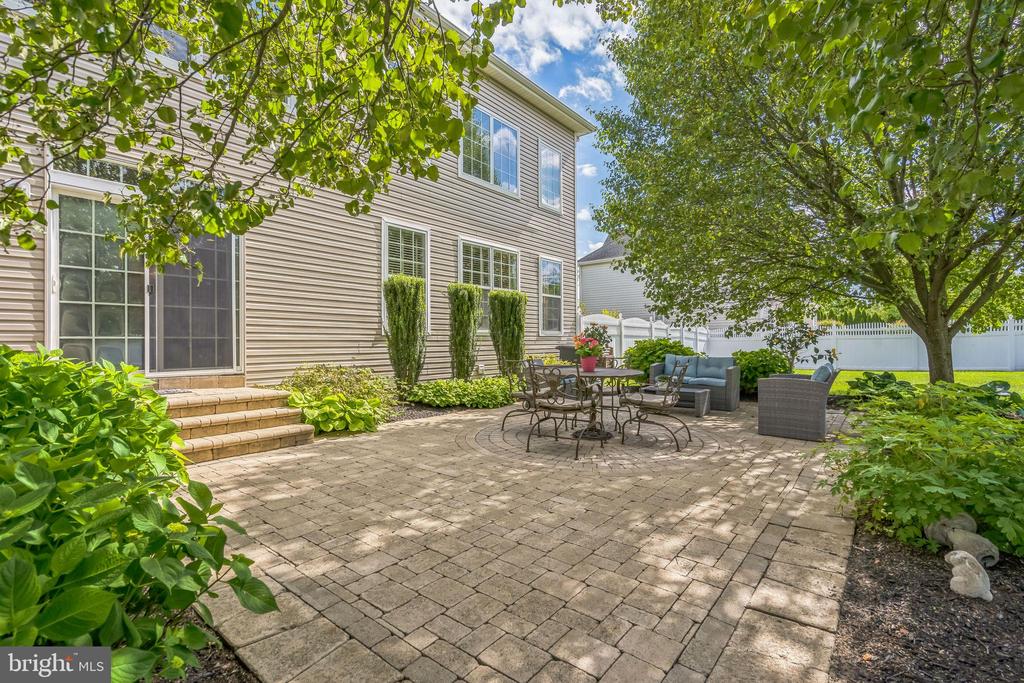 844 DERIUS DRIVE