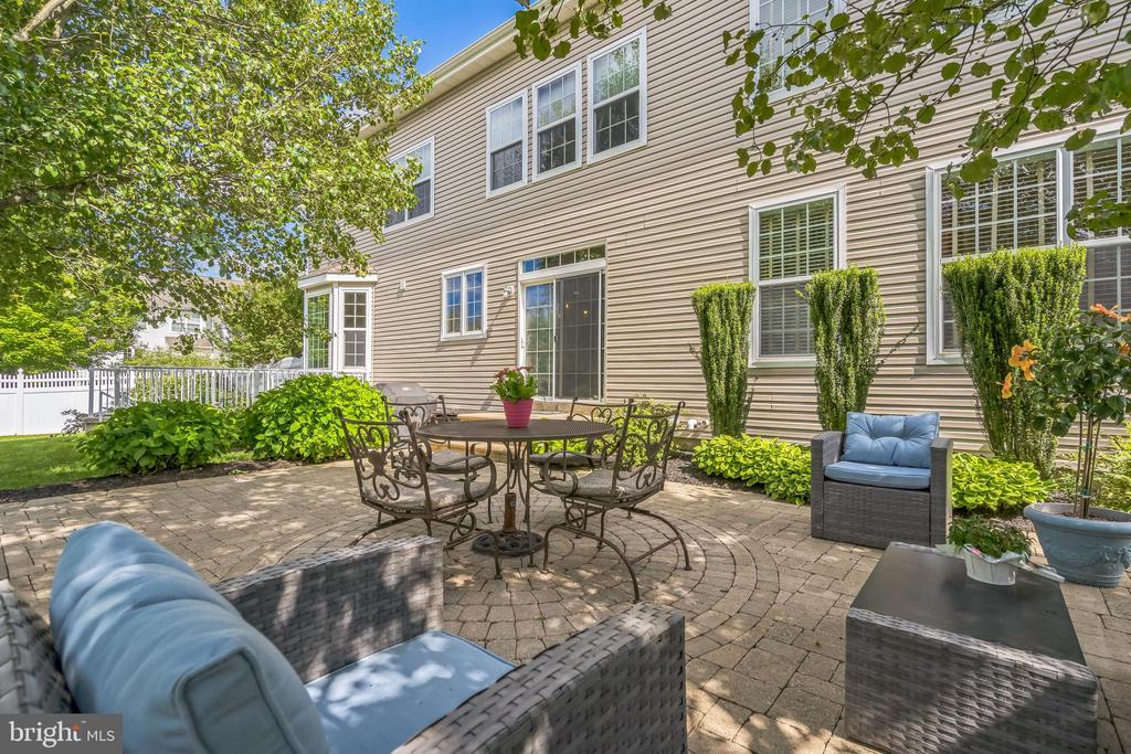 844 DERIUS DRIVE