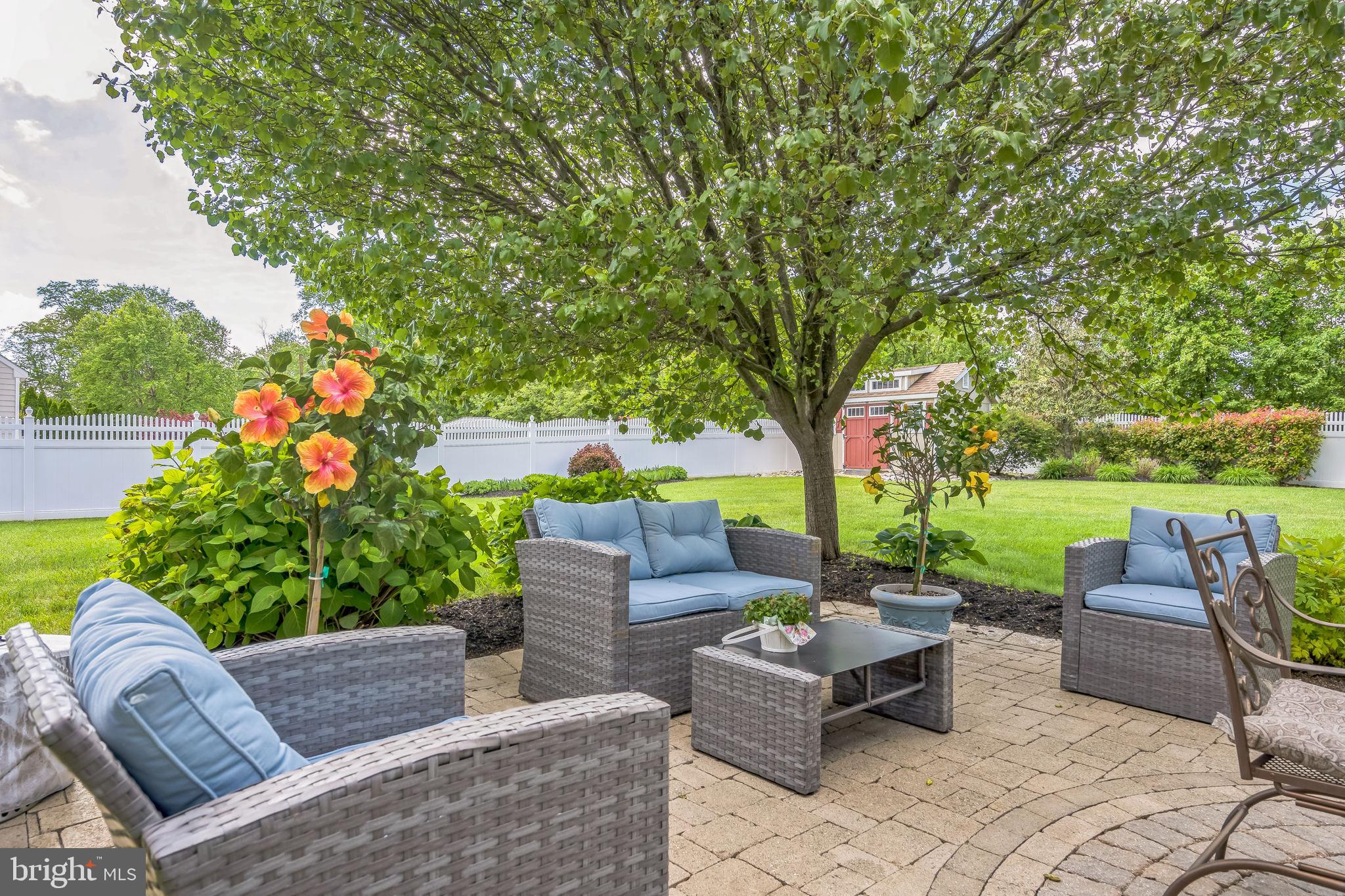 844 DERIUS DRIVE