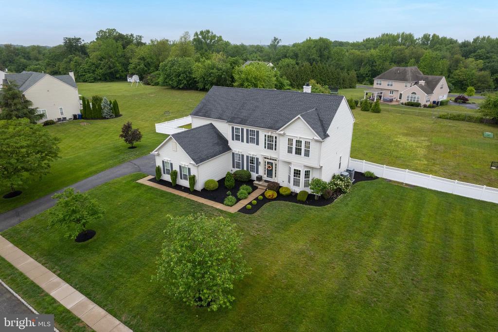 111 Cromwell Dr