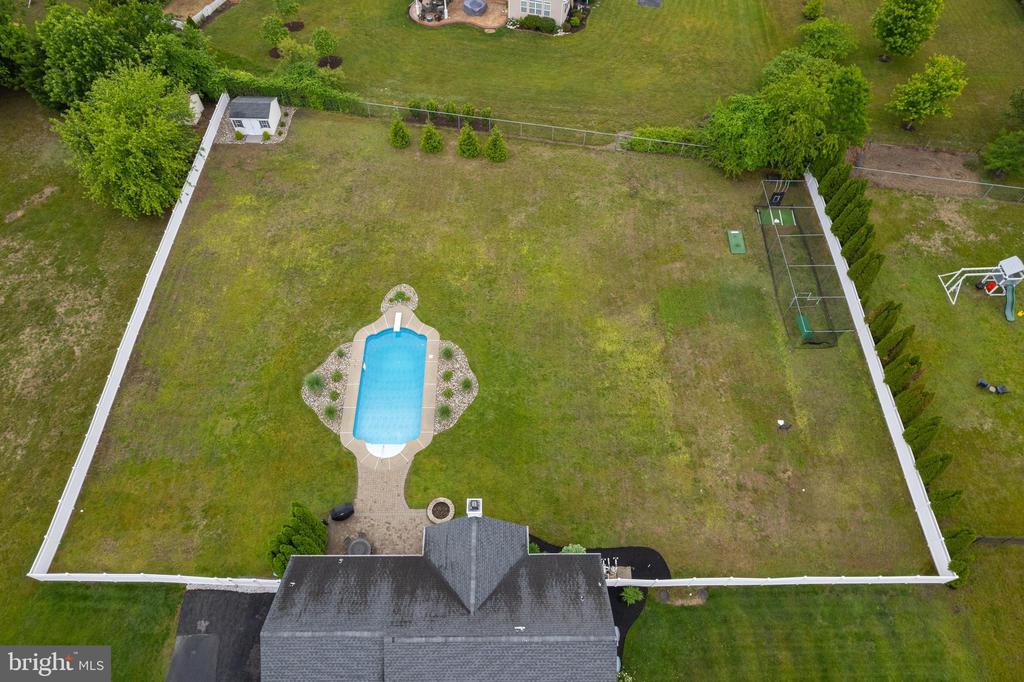 111 Cromwell Dr