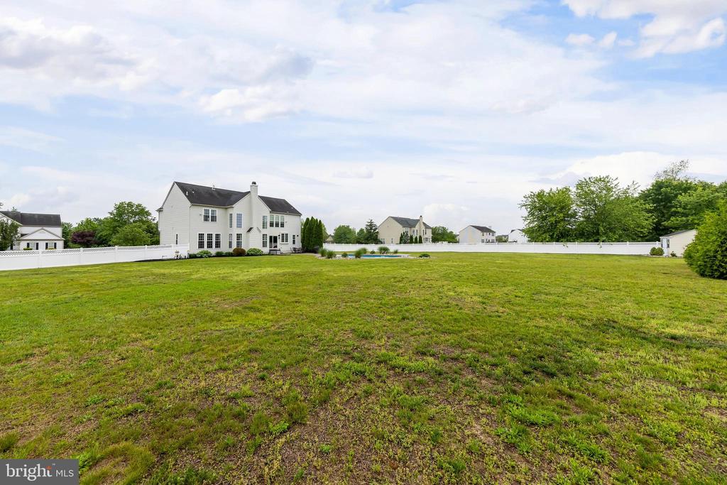 111 Cromwell Dr