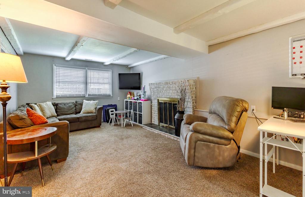 41 St Regis Dr