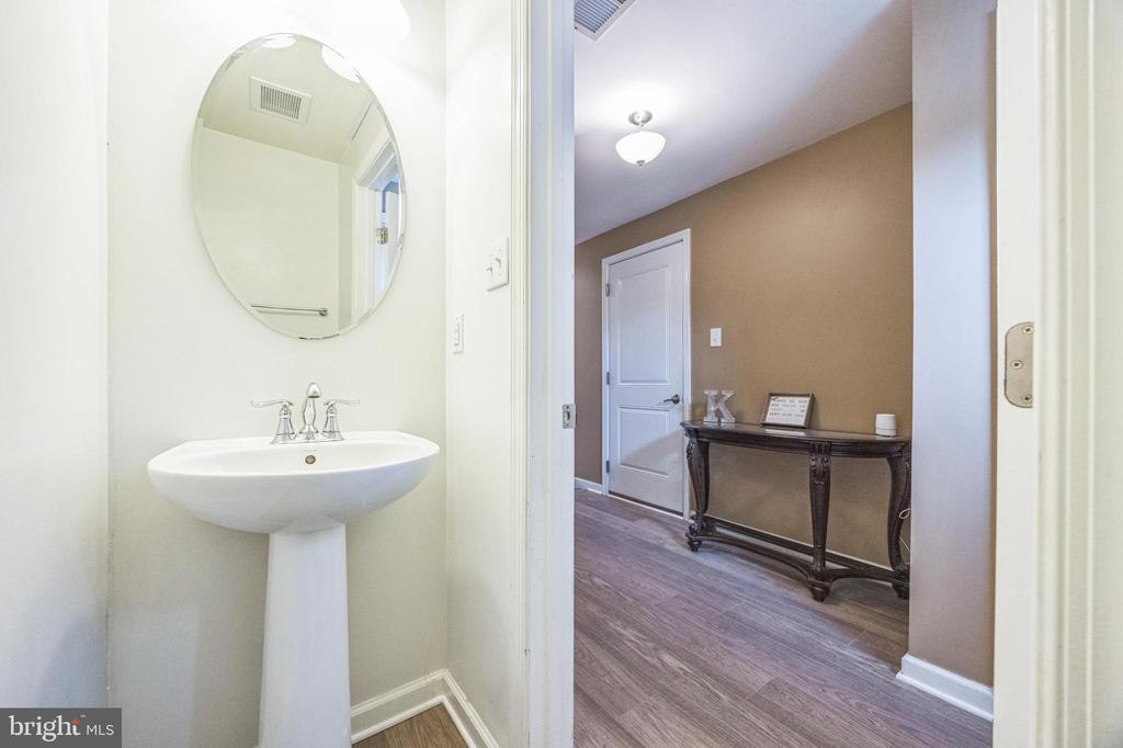 1072 PRIME PLACE