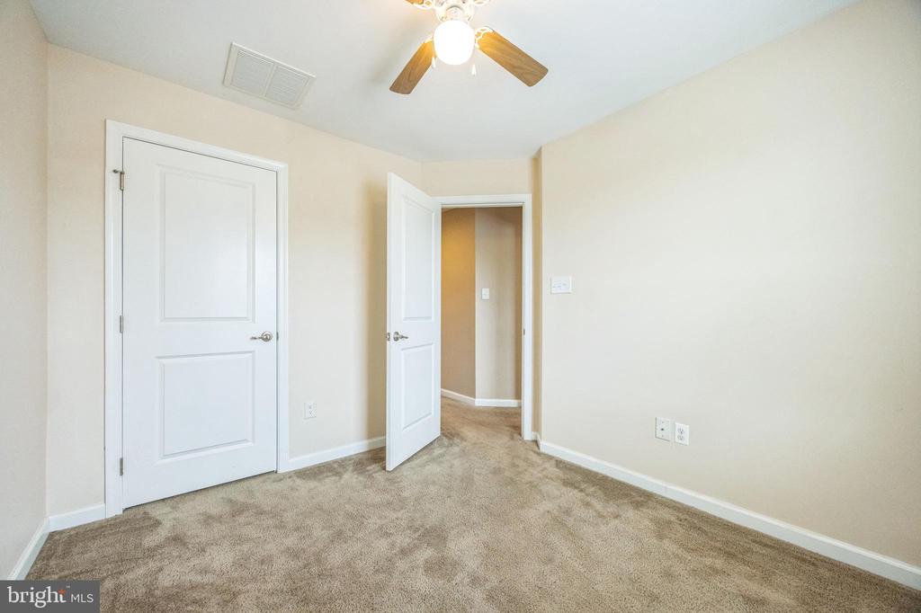 1072 PRIME PLACE